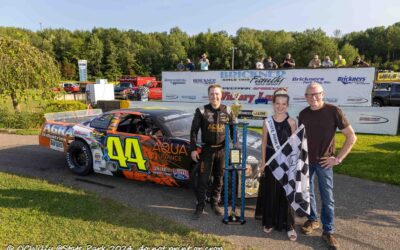 Mondeik grabs Legends 55 win late; Genett, Anderson, Kurth and Weinkauf also winners